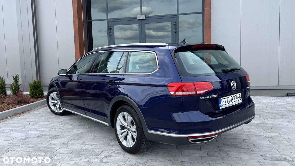 Volkswagen Passat Alltrack 2.0 TDI SCR 4Mot DSG - 3