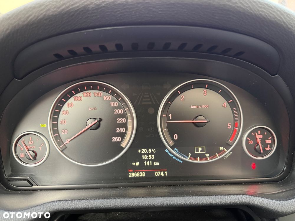 BMW X3 xDrive20d - 32