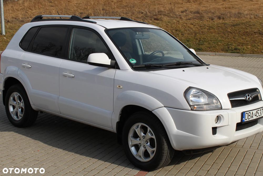 Hyundai Tucson 2.0 2WD Edition Plus - 2