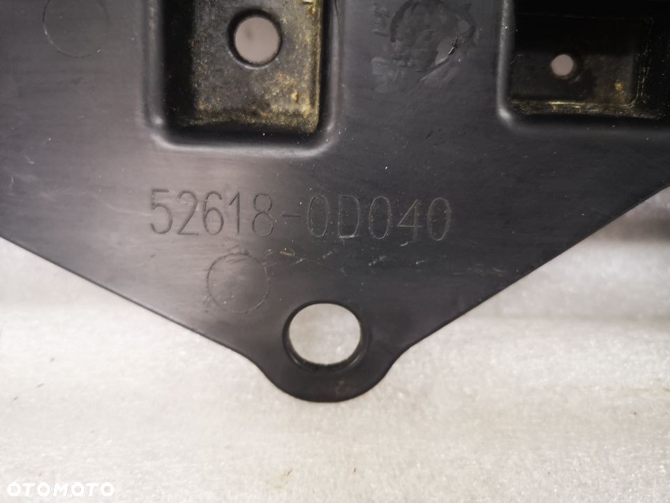 TOYOTA YARIS III 3 11-16 OSŁONA PŁYTA POD ZDERZAK PRZÓD NR 53289-0D060 52618-0D040 NR AUKCJI OSŁ217 - 7