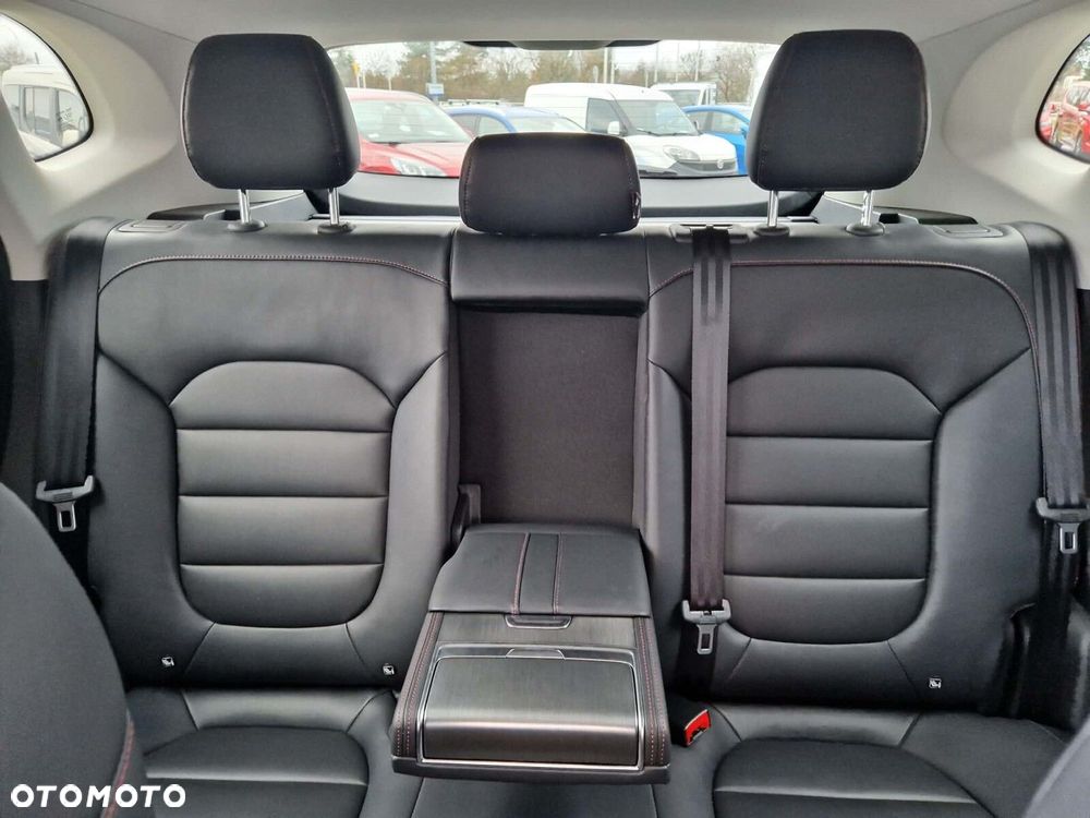 MG HS 1.5 T-GDI Excite DCT - 19