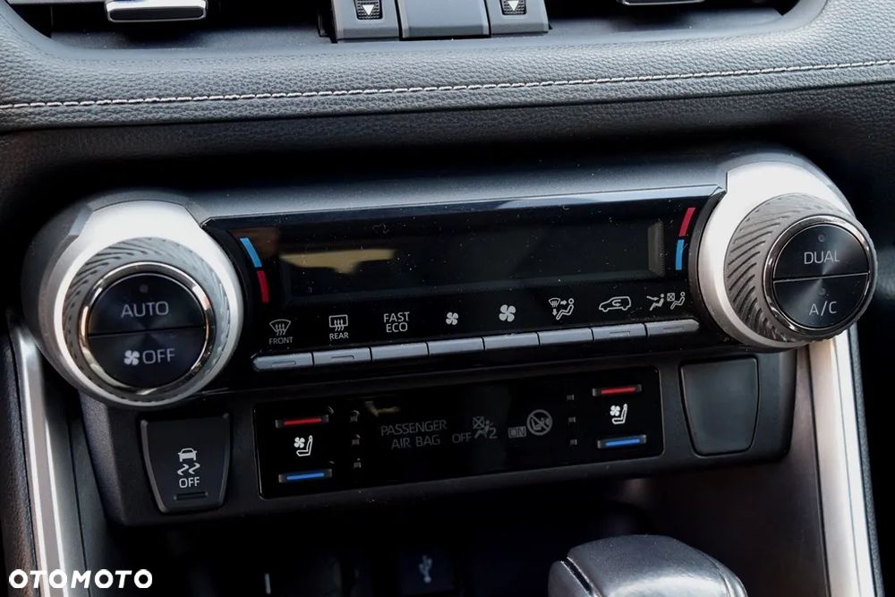 Toyota RAV4 2.5 Hybrid Executive 4x2 - 23