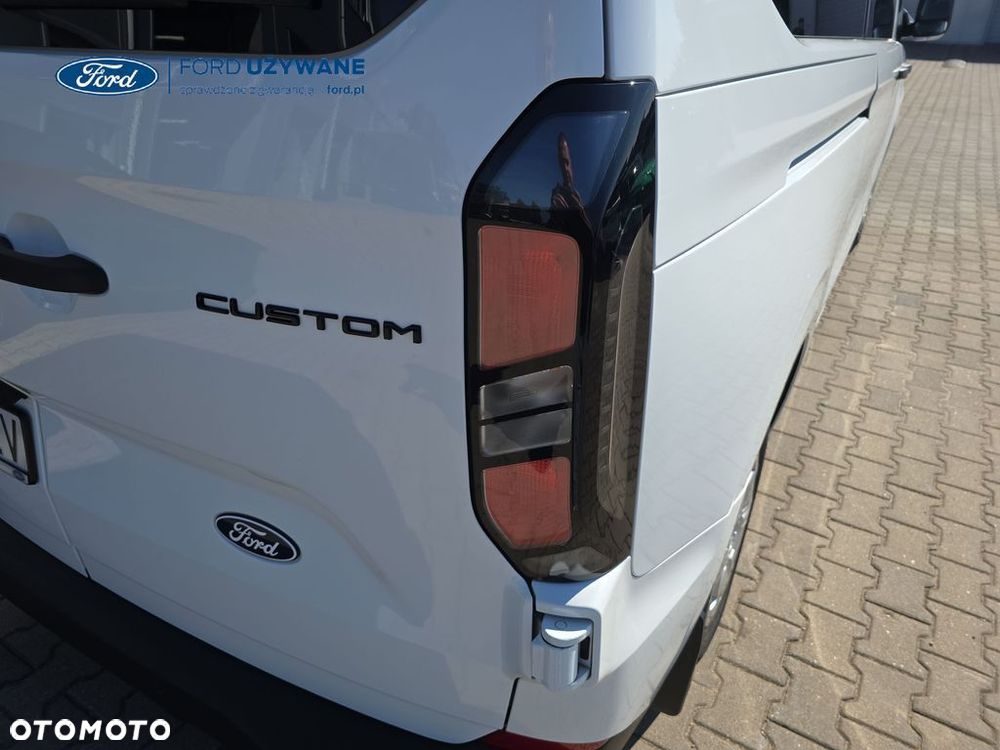 Ford Transit Custom - 12