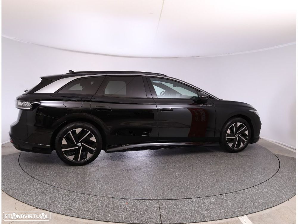 VW ID.7 Tourer 77 kWh Pro Urban - 9