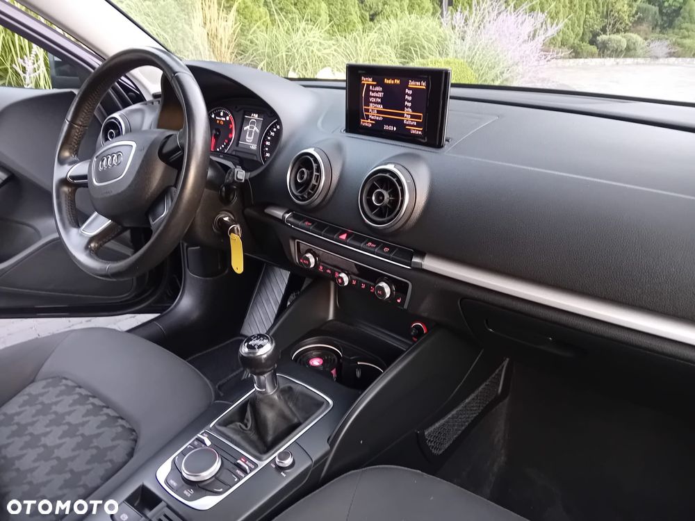 Audi A3 3-drzwiowe 1.4 TFSI Ambiente - 7