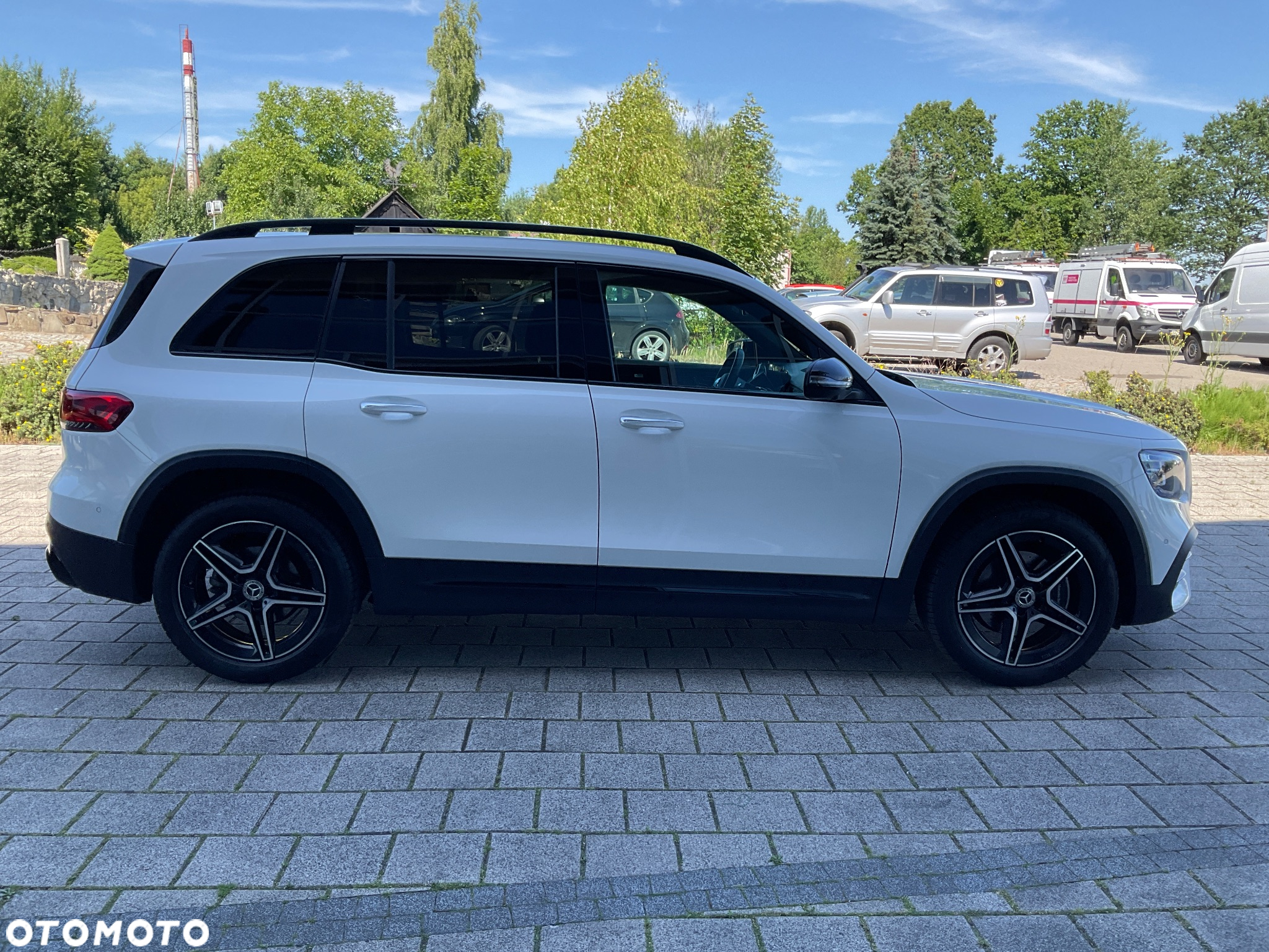 Mercedes-Benz GLB 200 AMG Line 7G-DCT - 5