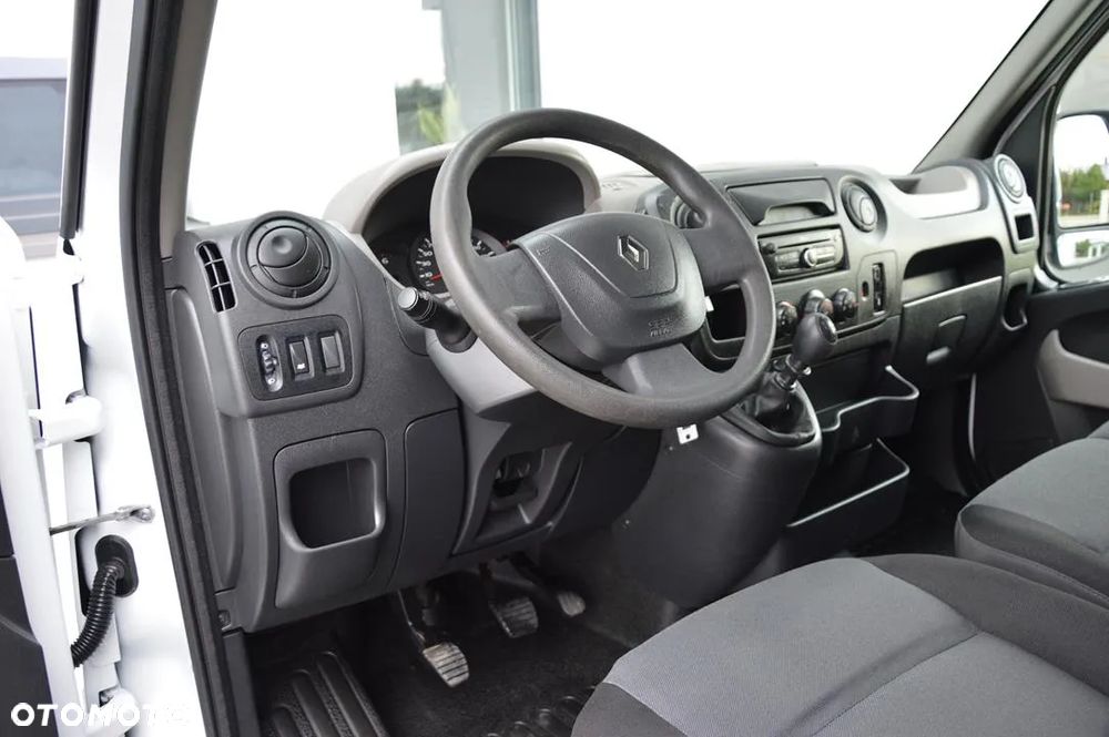 Renault Master - 15