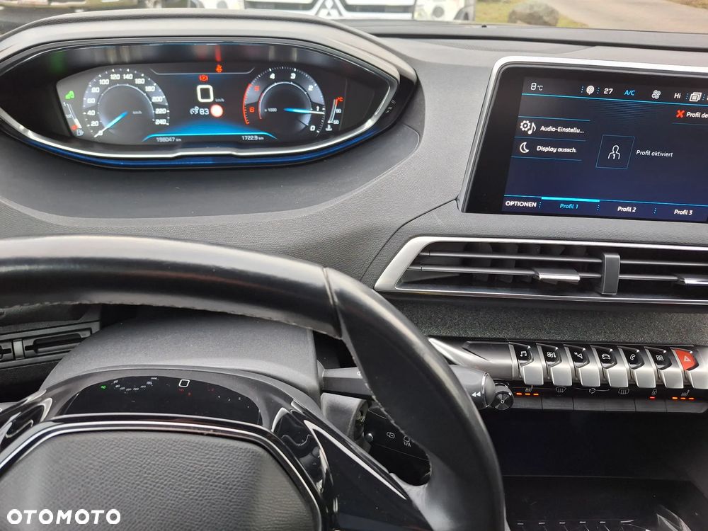 Peugeot 3008 1.5 BlueHDi Active S&S - 11