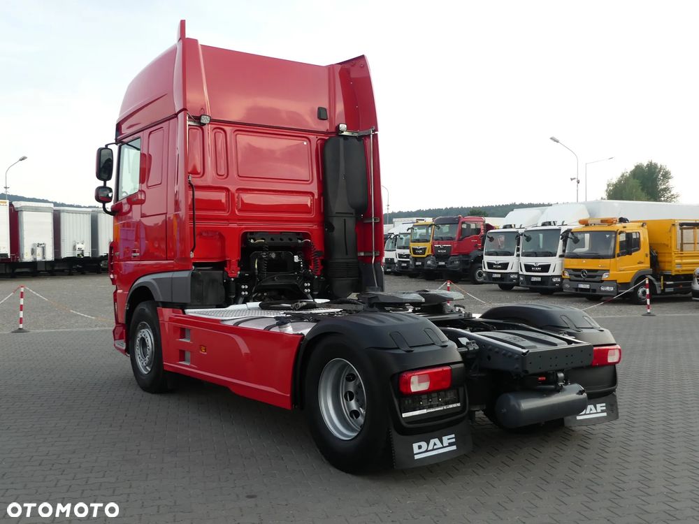 DAF XF 106.530 / RETARDER / PRZEBIEG 240 TYS KM !!! / HYDRAULIKA DWU OBWODOWA / - 7