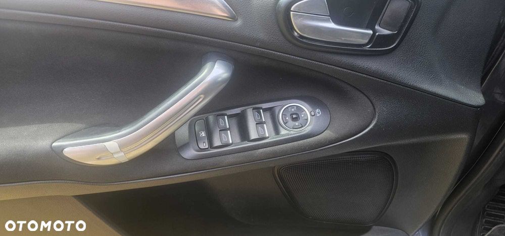 Ford S-Max - 5