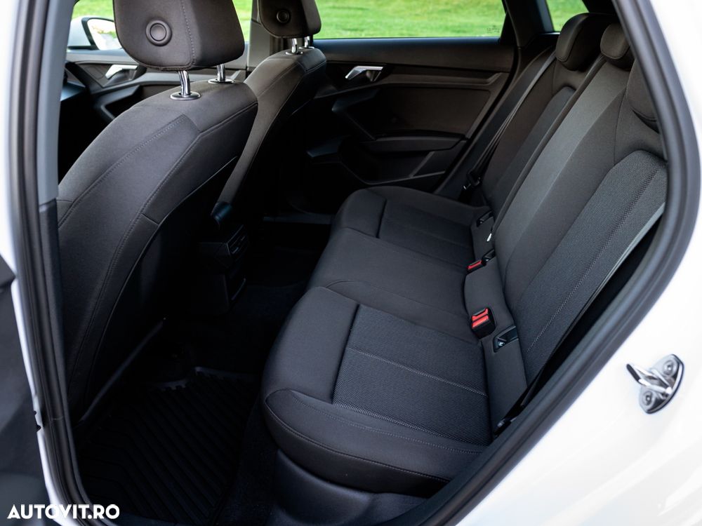 Audi A3 2.0 TDI S tronic Sport - 23