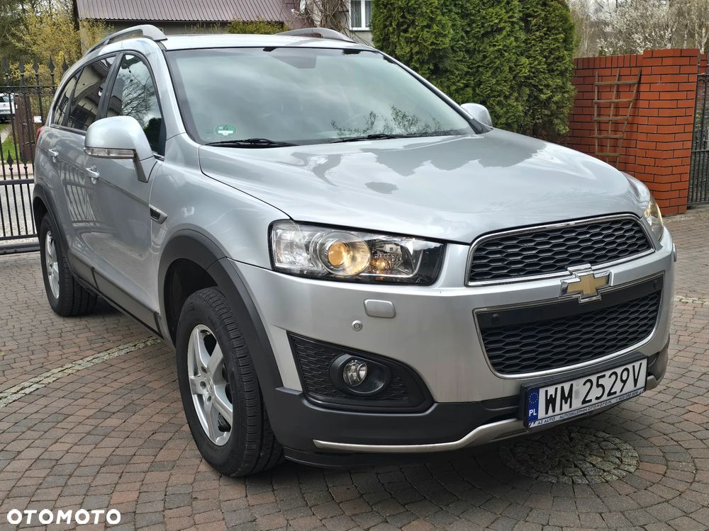 Chevrolet Captiva 2.4 AWD LT+ - 2