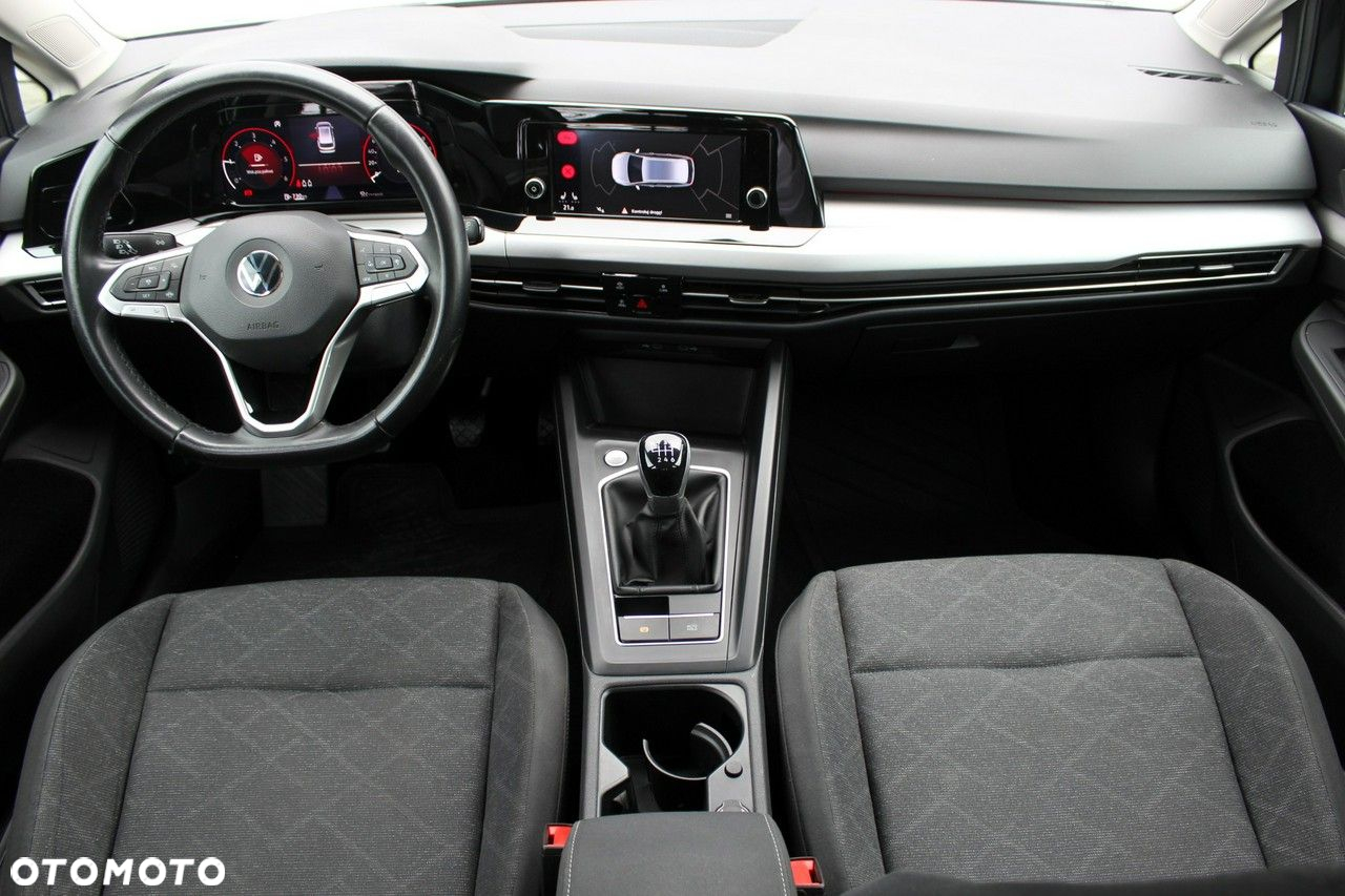 Volkswagen Golf - 9
