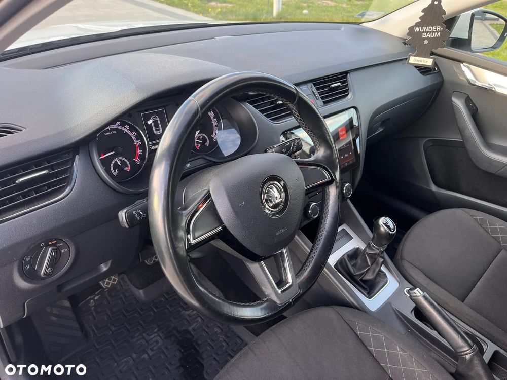 Skoda Octavia - 18