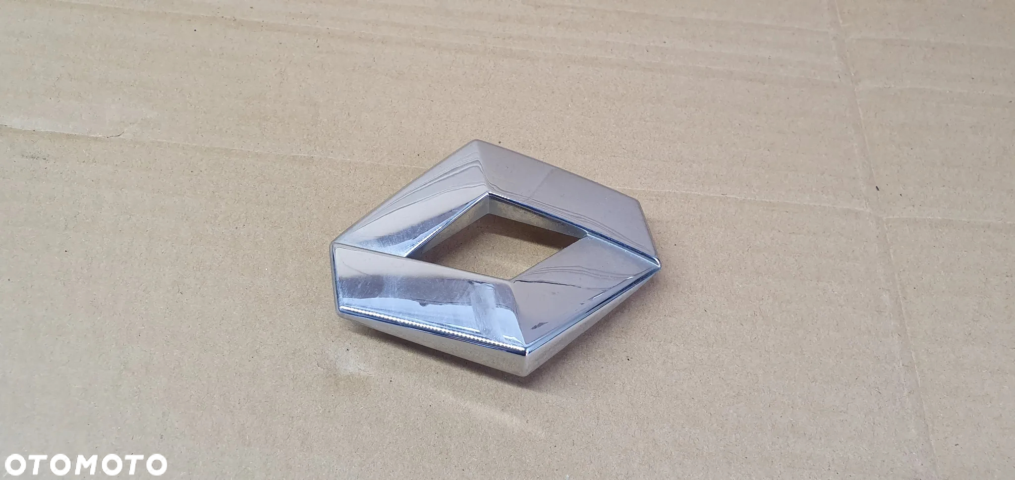 Znaczek emblemat logo Renault Megane II CC Cabrio 8200145816 - 3