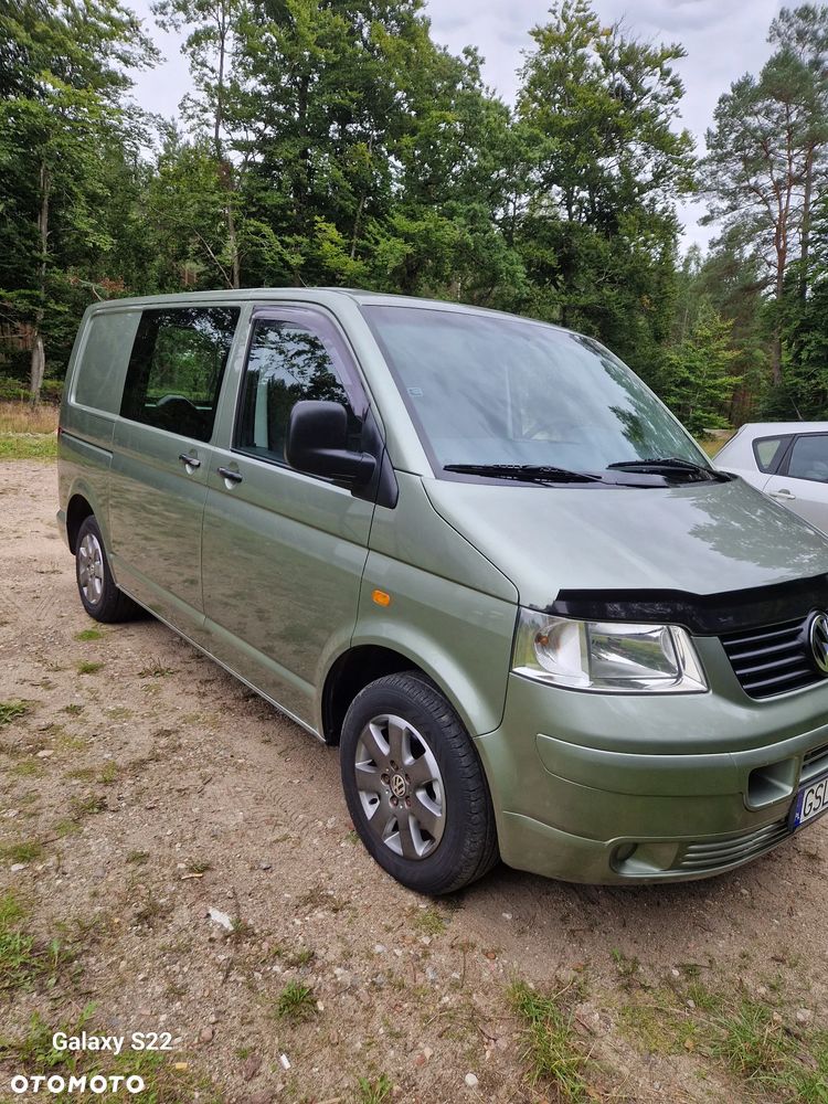 Volkswagen Transporter - 2