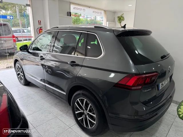 VW Tiguan 1.6 TDI Confortline - 2