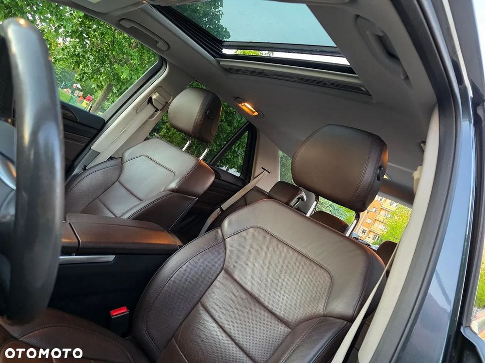 Mercedes-Benz ML 350 BlueTEC 4-Matic - 23