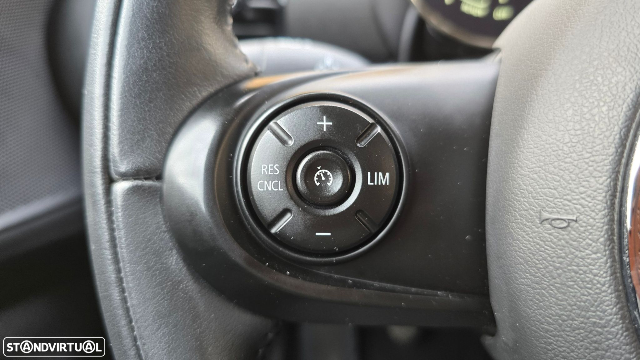 MINI Clubman One D - 15