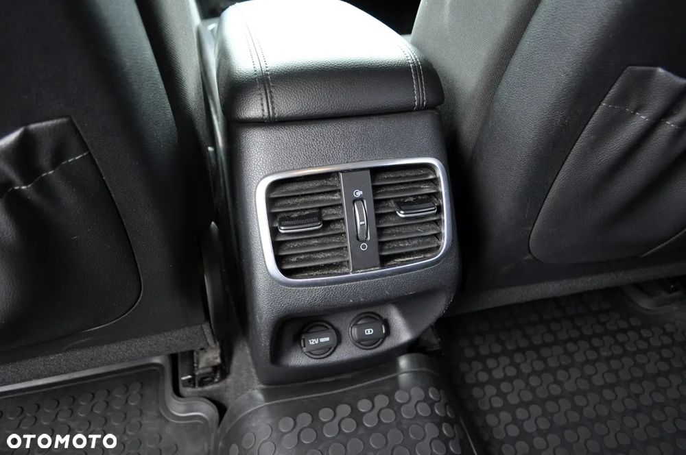 Kia Optima 1.7 CRDI L - 34