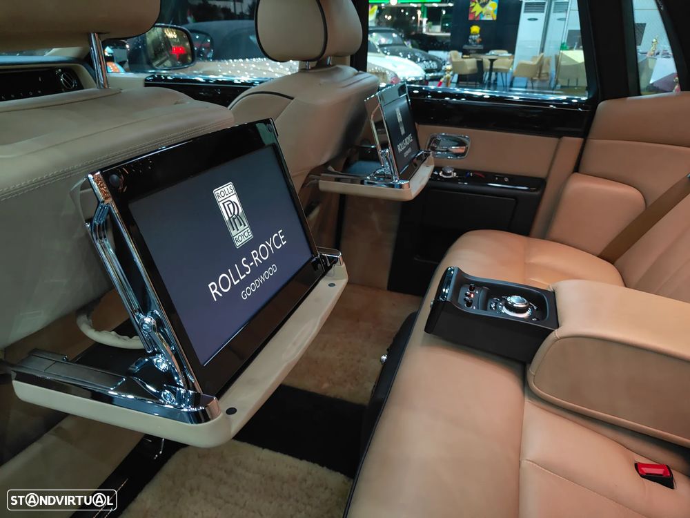 Rolls Royce Phantom 6.8 V12 - 27
