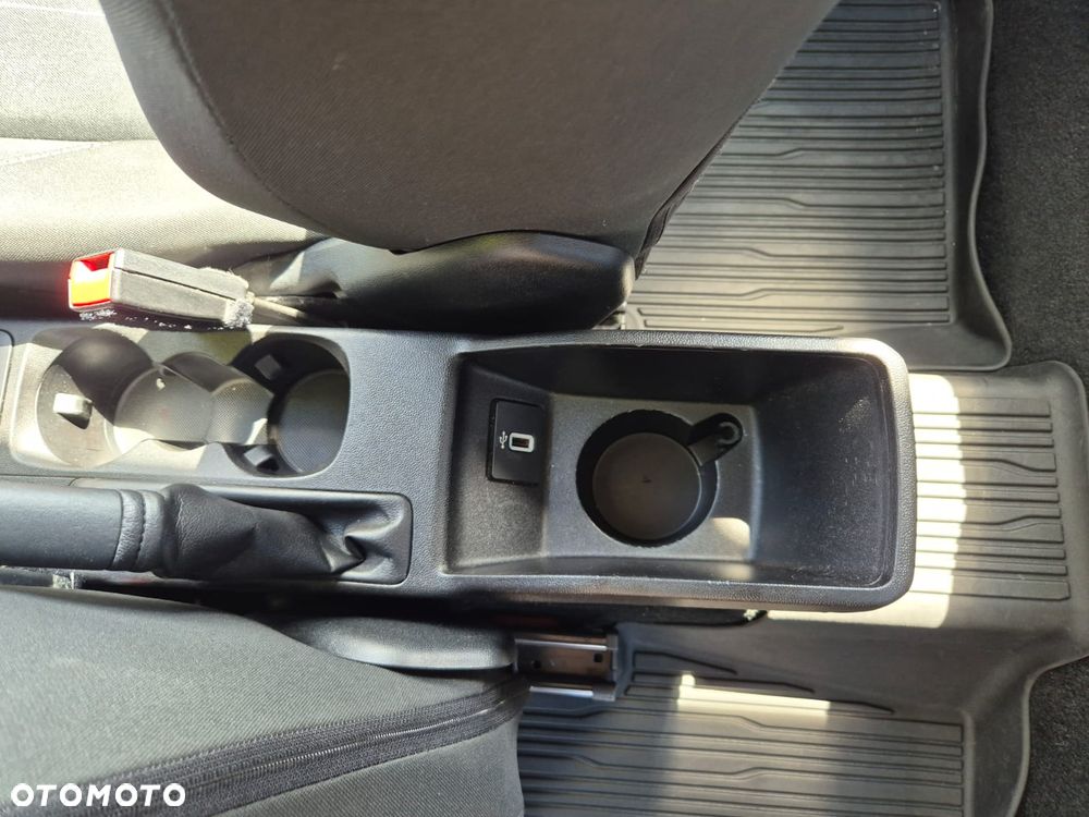Ford Fiesta 1.1 S&S COOL&CONNECT - 15