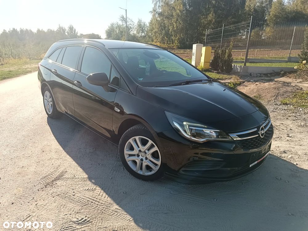 Opel Astra 1.4 T Dynamic - 1