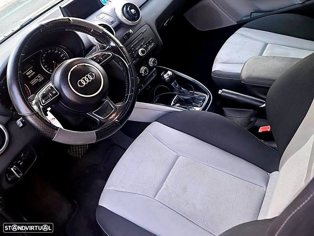 Audi A1 1.4 TFSI 119g S tronic admired - 4