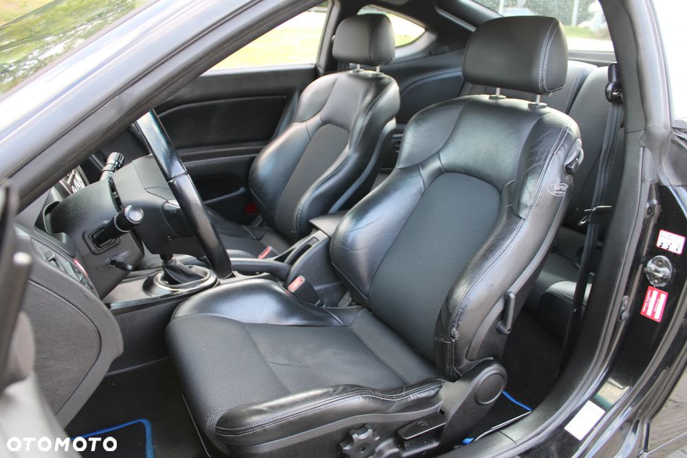 Hyundai Coupe - 24