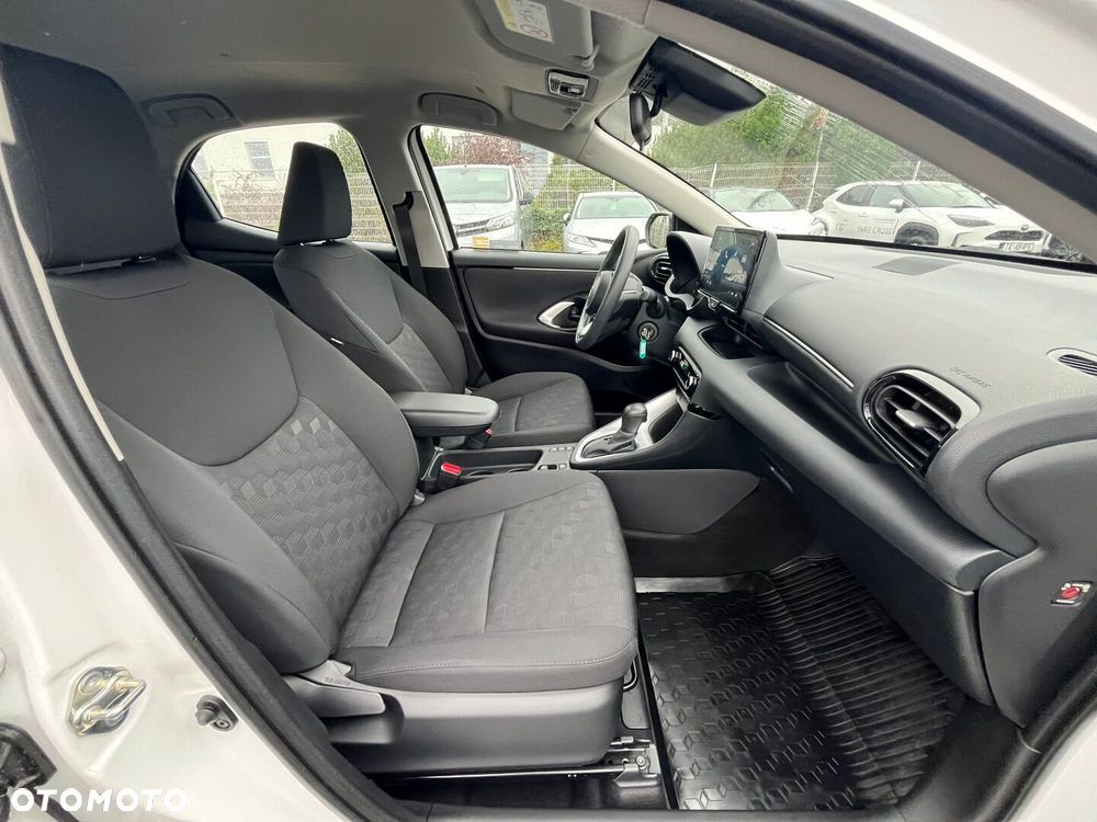 Toyota Yaris Hybrid 1.5 Active - 31