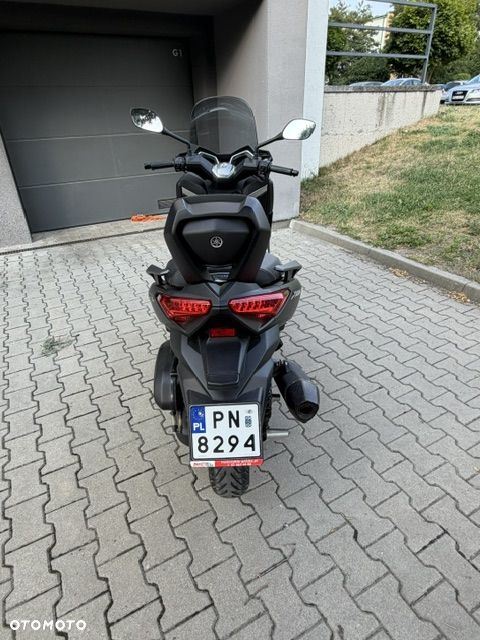 Yamaha X-max - 4