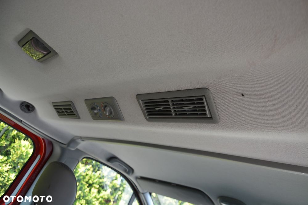 Renault Trafic - 11