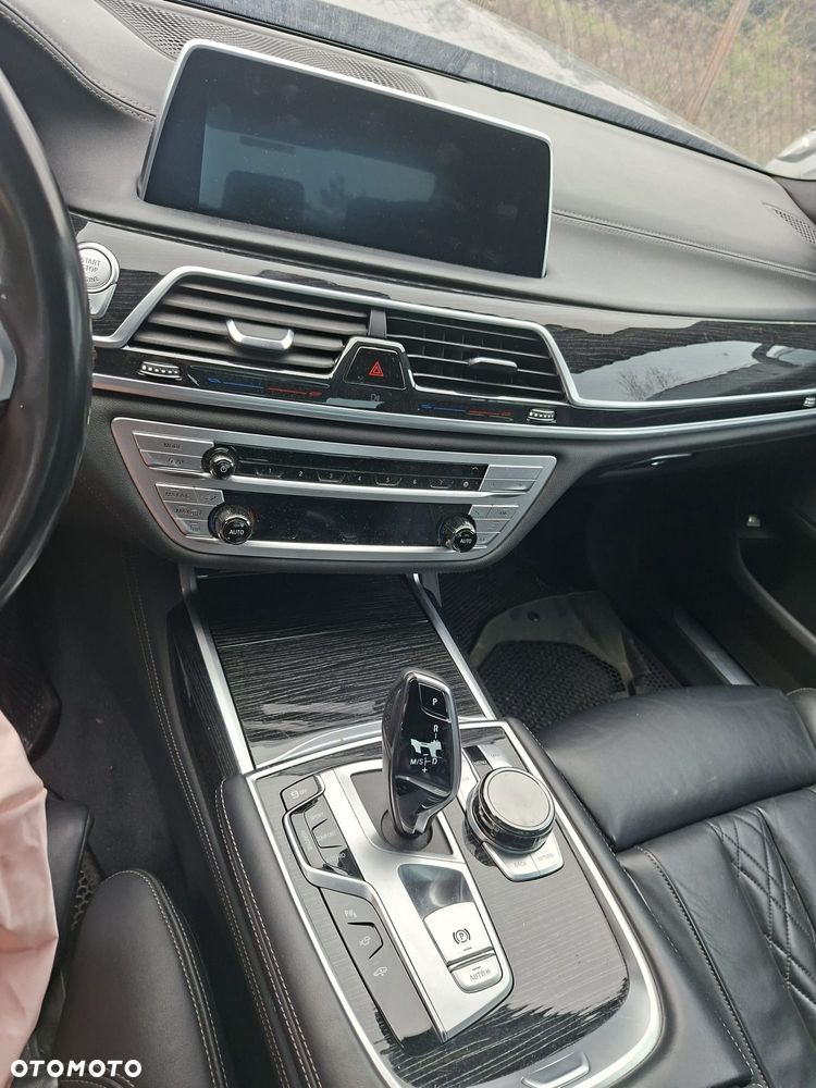 BMW Seria 7 - 9