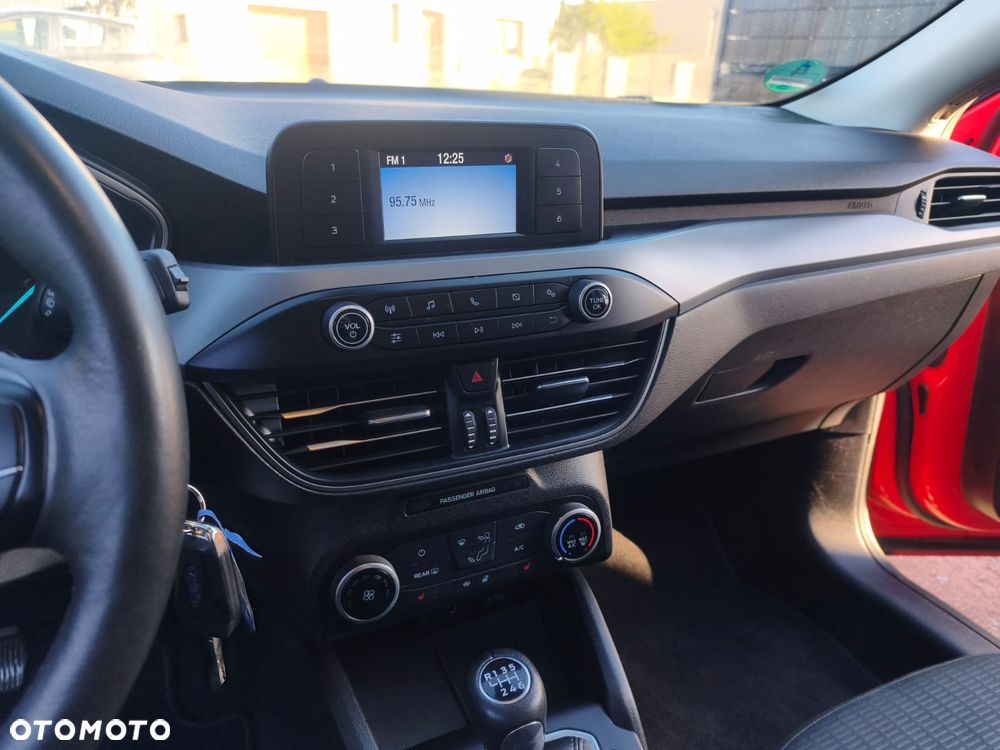Ford Focus 1.5 EcoBlue Start-Stopp-System ACTIVE - 17