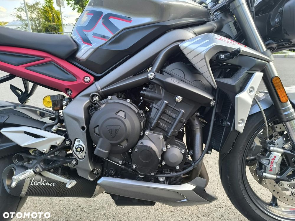 Triumph Street Triple - 7