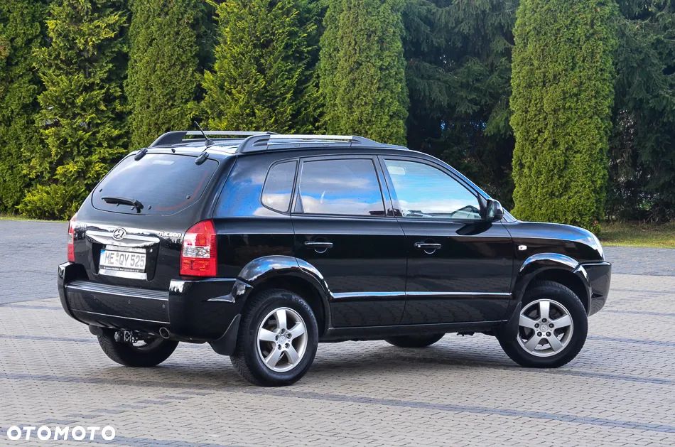 Hyundai Tucson 2.0 2WD GLS - 17