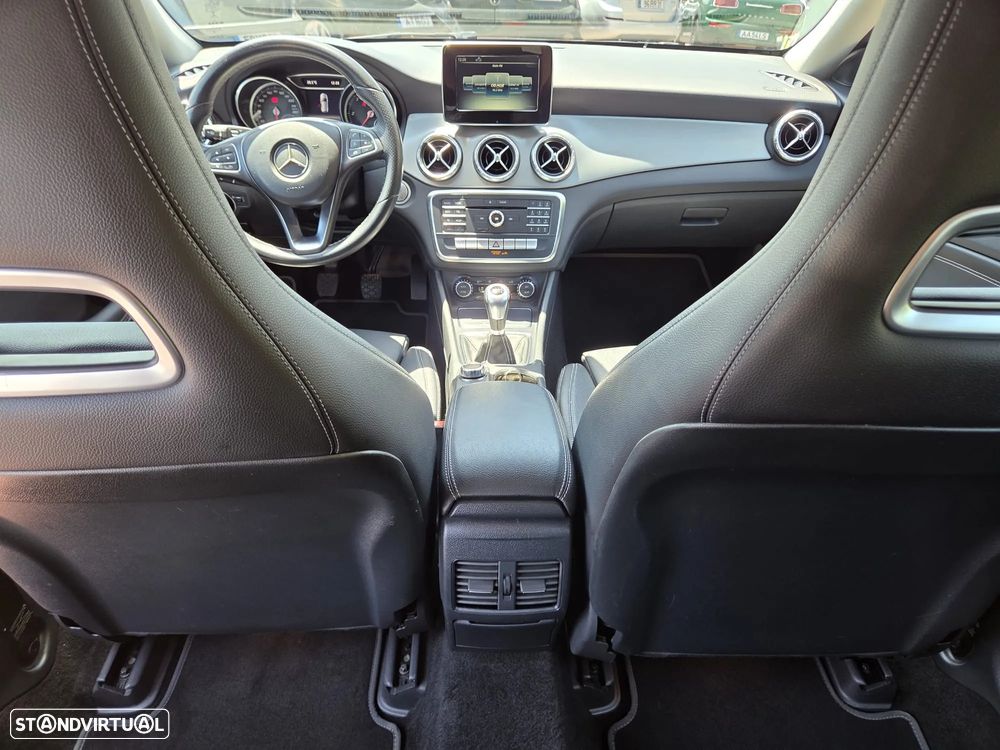 Mercedes-Benz CLA 180 CDI Edition 1 - 4