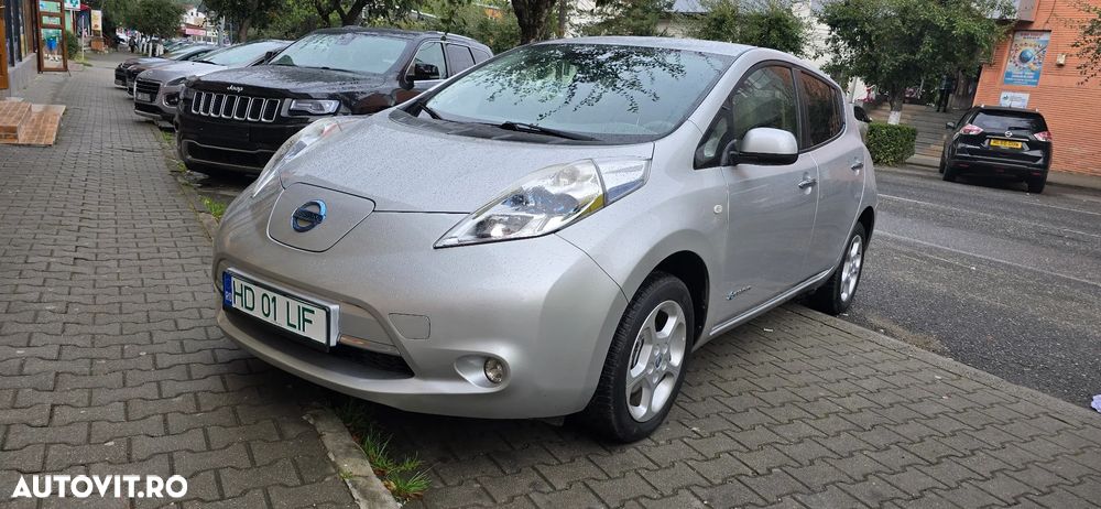 Nissan LEAF - 9