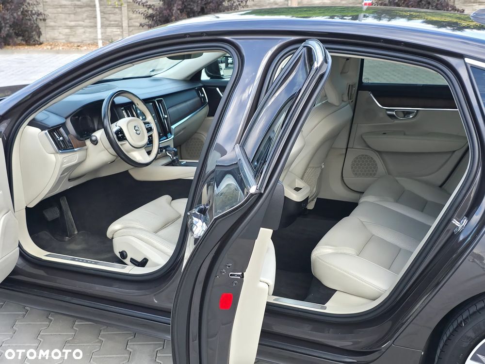 Volvo S90 B5 D AWD Inscription - 18
