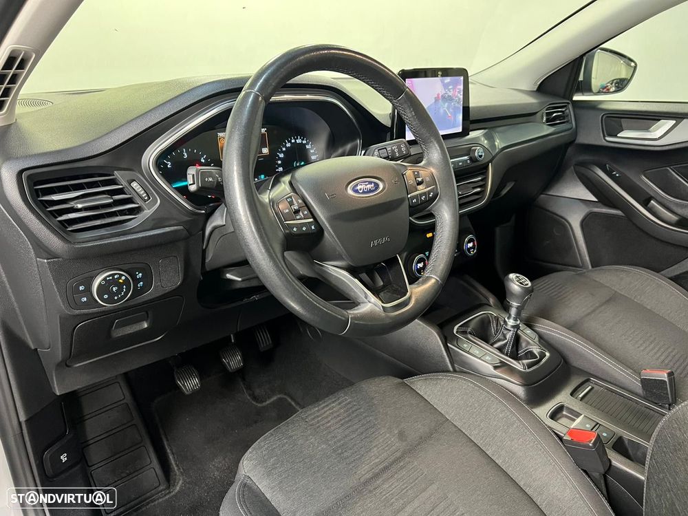 Ford Focus SW 1.5 TDCi EcoBlue Active - 5