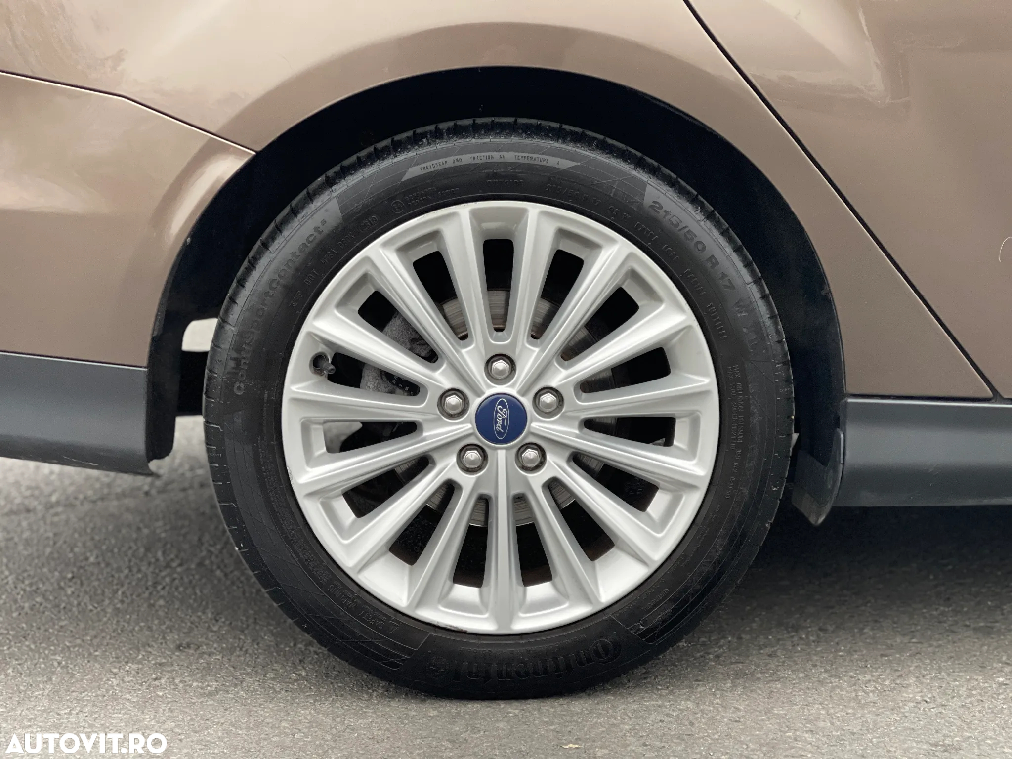 Ford Focus 1.5 EcoBlue Start-Stopp-System TITANIUM - 13
