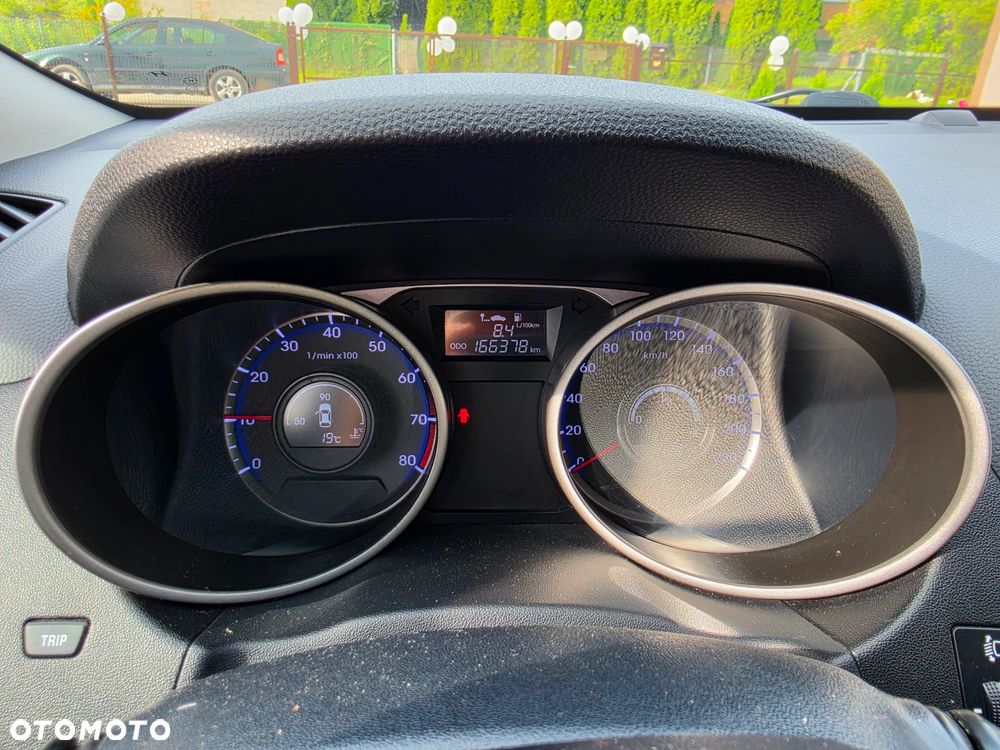 Hyundai ix35 - 21