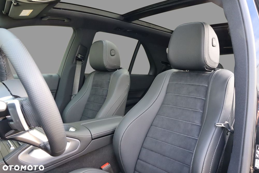 Mercedes-Benz GLE - 10