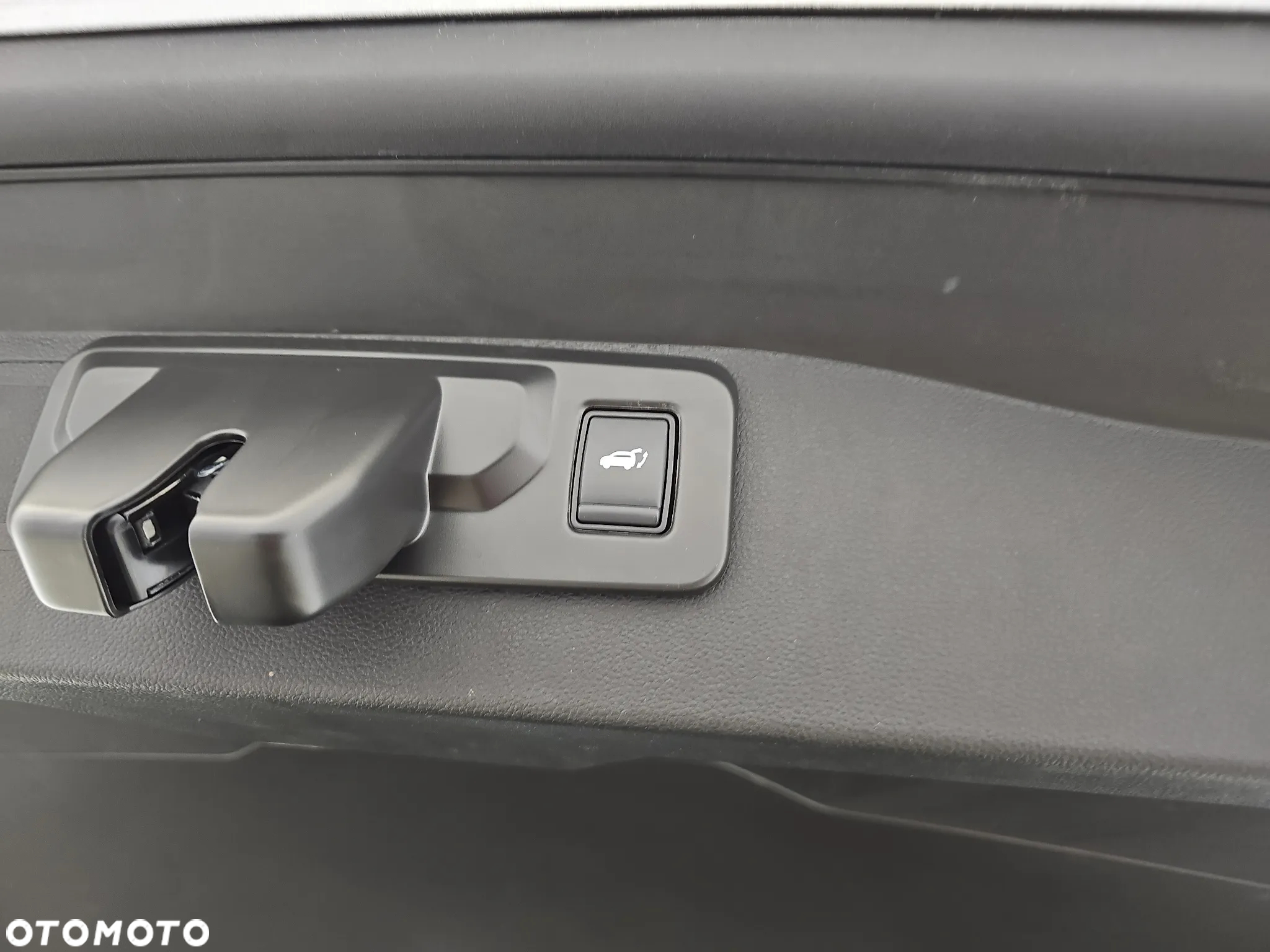 Renault Austral 1.2 E-Tech Full Hybrid 200 Iconic esprit Alpine MMT - 37