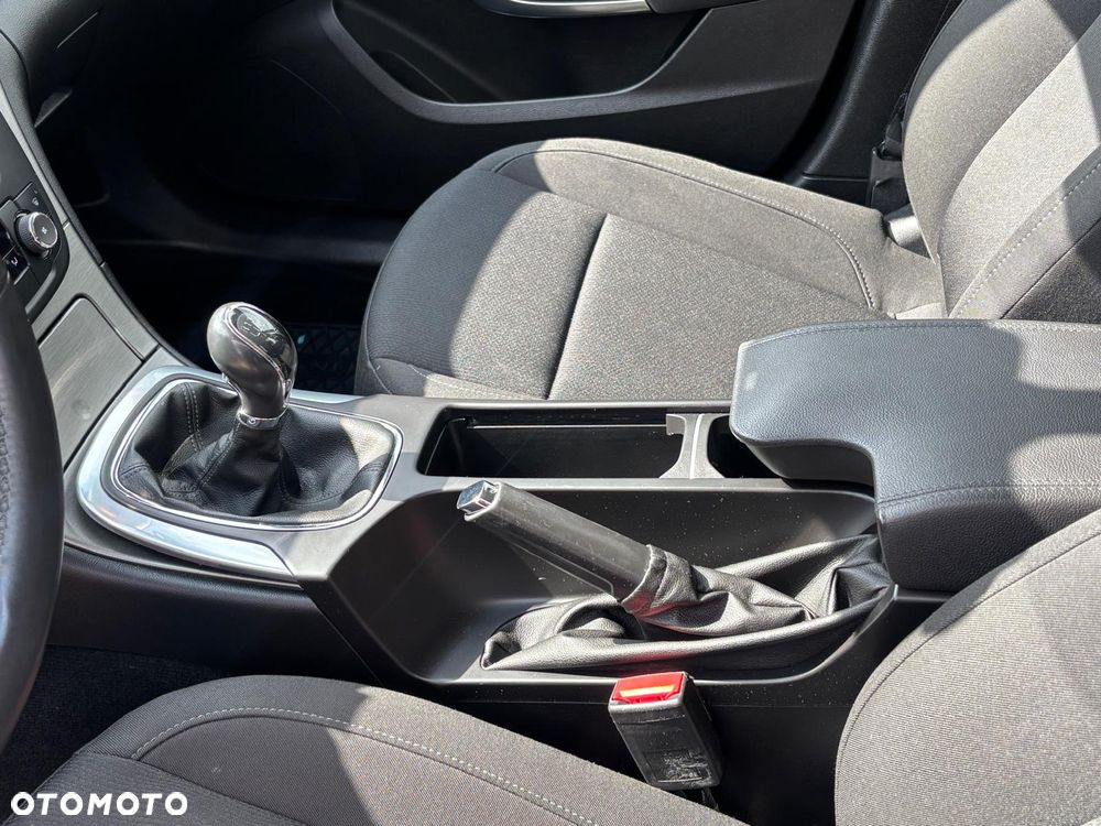 Opel Insignia 1.4 Turbo ecoFLEX Start/Stop Active - 24