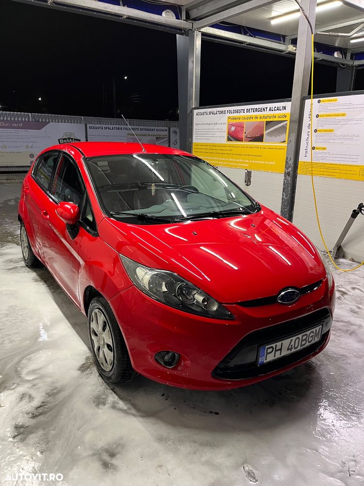 Ford Fiesta 1.4 TDCI Ambiente - 11
