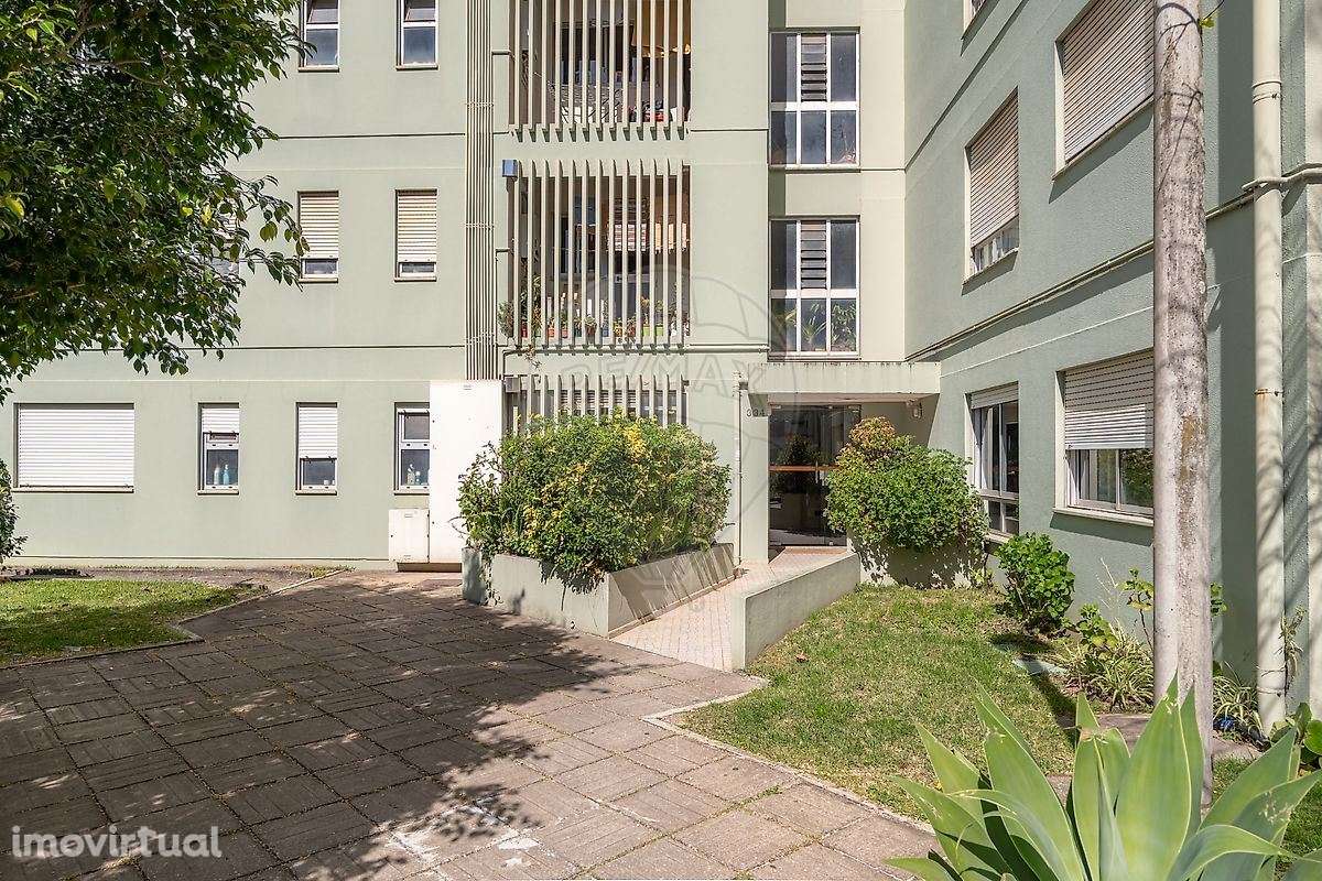 Apartamento T4 à venda em Coimbra  Santo António dos Olivais - Grande imagem: 5/30