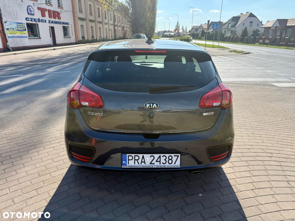Kia Ceed 1.4 CVVT Dream-Team Edition - 5