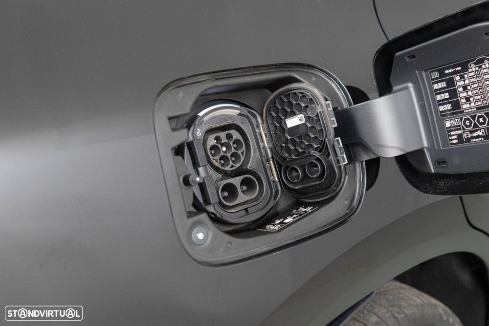 Mercedes-Benz EQC 400 4Matic - 17