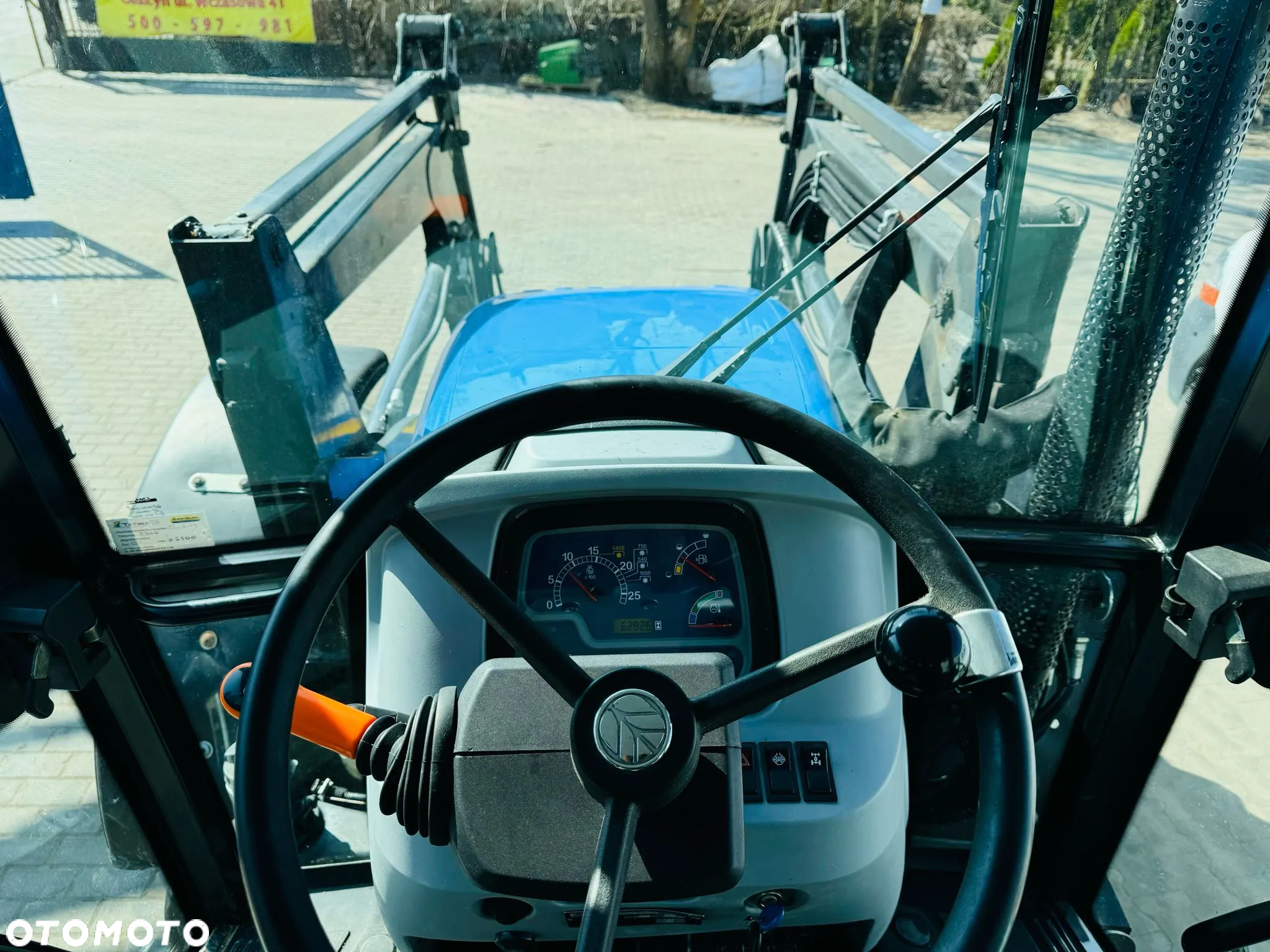 New Holland TD5.105 - 16